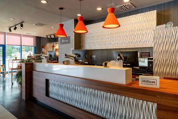 هتل Hilton Garden Inn Sevilla