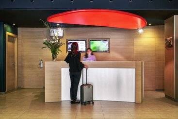 هتل Ibis Barcelona Centro