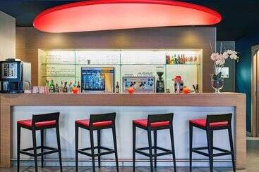 هتل Ibis Barcelona Centro