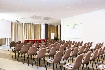 هتل Ibis Styles Roma Eur