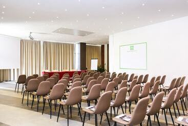 هتل Ibis Styles Roma Eur
