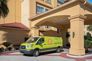 هتل La Quinta By Wyndham Houston Iah Bush Intl Airport E