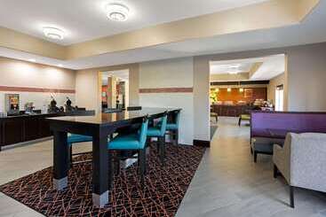هتل La Quinta By Wyndham Houston Iah Bush Intl Airport E