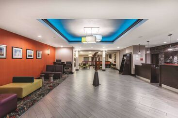 هتل La Quinta By Wyndham Houston Iah Bush Intl Airport E