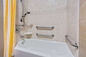 هتل La Quinta By Wyndham Houston Iah Bush Intl Airport E