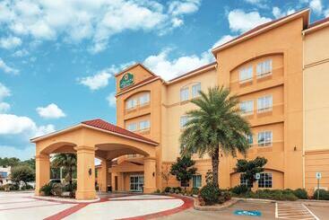 هتل La Quinta By Wyndham Houston Iah Bush Intl Airport E