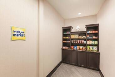 هتل La Quinta By Wyndham Houston Iah Bush Intl Airport E
