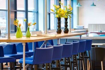 هتل Park Inn By Radisson Amsterdam Airport Schiphol