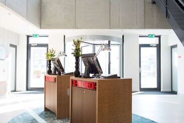 هتل Park Inn By Radisson Amsterdam Airport Schiphol
