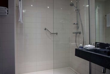 هتل Park Inn By Radisson Amsterdam Airport Schiphol