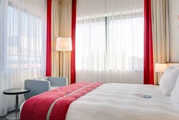 هتل Park Inn By Radisson Amsterdam Airport Schiphol