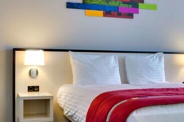هتل Park Inn By Radisson Amsterdam Airport Schiphol