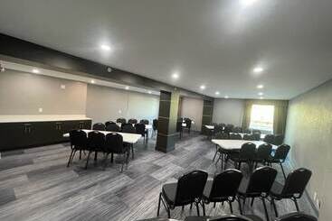 هتل Quality Inn & Suites Chattanooga East Ridge