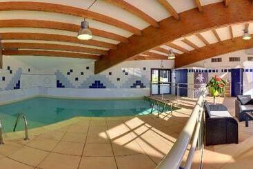 Отель Suite Home Briancon Serre Chevalier