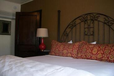 فندق The Holland