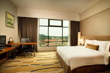 هتل Zenith Kuantan