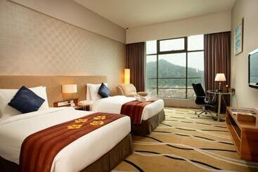 هتل Zenith Kuantan