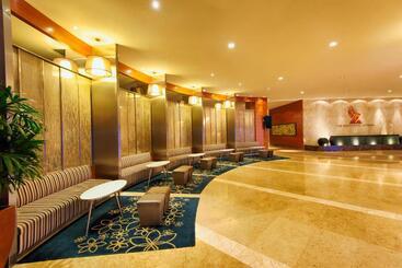 هتل Zenith Kuantan