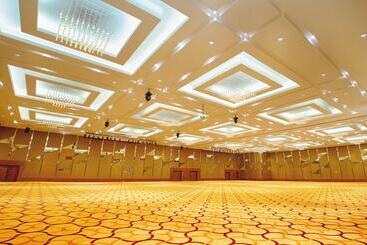 هتل Zenith Kuantan