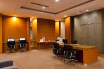 هتل Zenith Kuantan