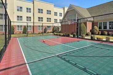 Residence Inn By Marriott Woodbridge Edison/raritan Center