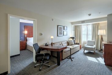 Residence Inn By Marriott Woodbridge Edison/raritan Center