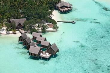 استراحتگاه Constance Moofushi Maldives   All Inclusive