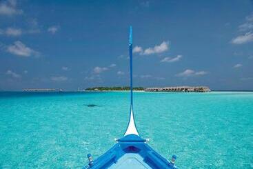 استراحتگاه Constance Moofushi Maldives   All Inclusive