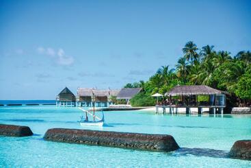 استراحتگاه Constance Moofushi Maldives   All Inclusive