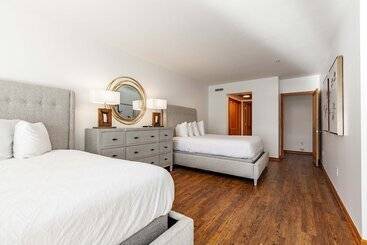 The Caledonian By All Seasons Resort Lodging