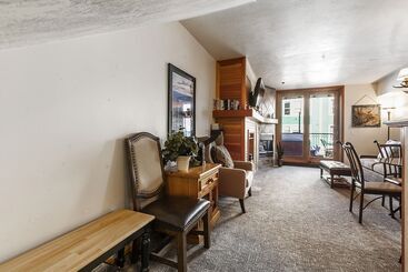 The Caledonian By All Seasons Resort Lodging