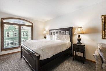 The Caledonian By All Seasons Resort Lodging