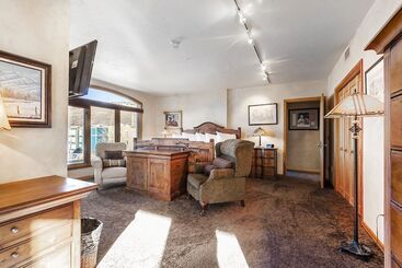 The Caledonian By All Seasons Resort Lodging