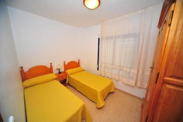 آپارتمان Dos Bahías Orange Costa