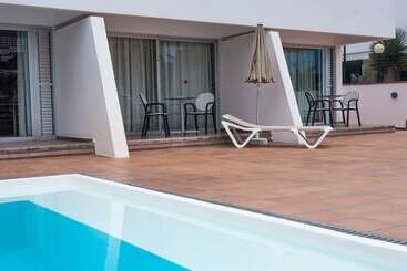 Apartamentos Miami