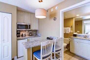 Boardwalk Resort  And Villas