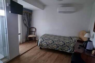 هتل Albergo Casa Peron