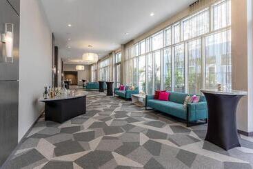ホテル Aloft Jacksonville Tapestry Park