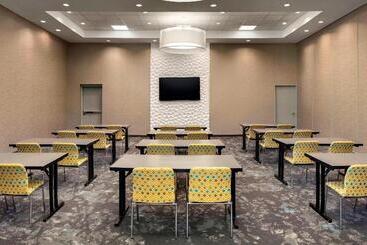 ホテル Aloft Jacksonville Tapestry Park