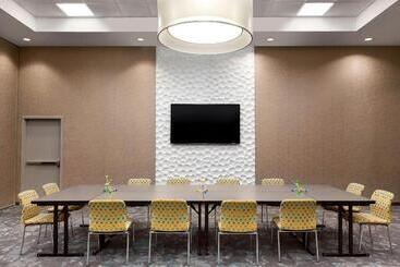 ホテル Aloft Jacksonville Tapestry Park