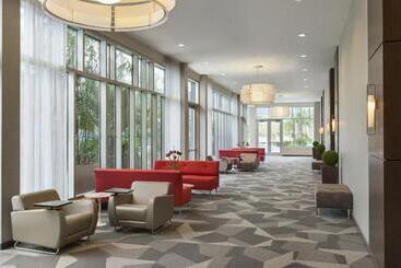 ホテル Aloft Jacksonville Tapestry Park