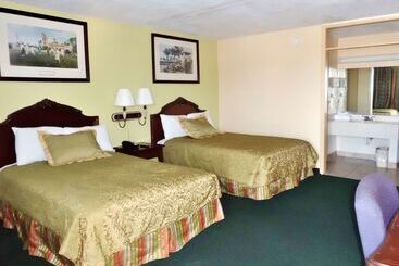 هتل America S Best Inn & Suites Lakeland