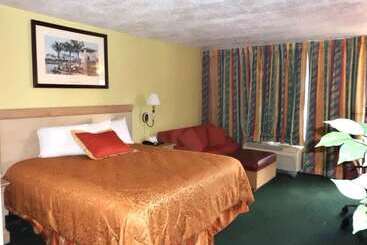 هتل America S Best Inn & Suites Lakeland
