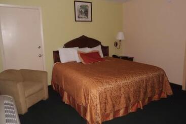 هتل America S Best Inn & Suites Lakeland