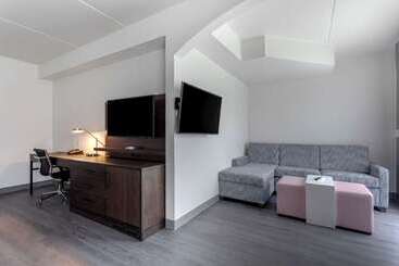 هتل Comfort Suites Mt. Julietnashville Area