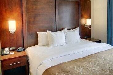 هتل Comfort Suites Texarkana Arkansas