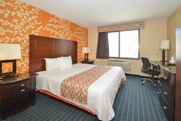 Hotel Corona  New York  Laguardia Airport