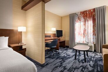 هتل Fairfield Inn & Suites By Marriott Hershey Chocolate Avenue