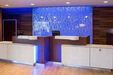هتل Fairfield Inn & Suites By Marriott Hershey Chocolate Avenue