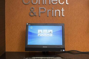 هتل Fairfield Inn & Suites By Marriott Hershey Chocolate Avenue